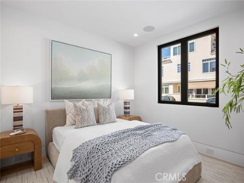 2501  Seaview Ave  , Corona del Mar, CA