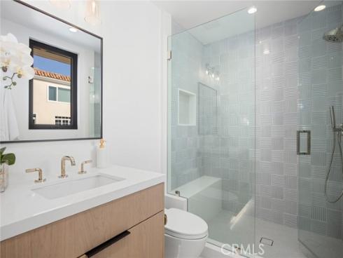 2501  Seaview Ave  , Corona del Mar, CA