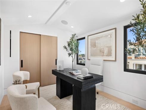 2501  Seaview Ave  , Corona del Mar, CA