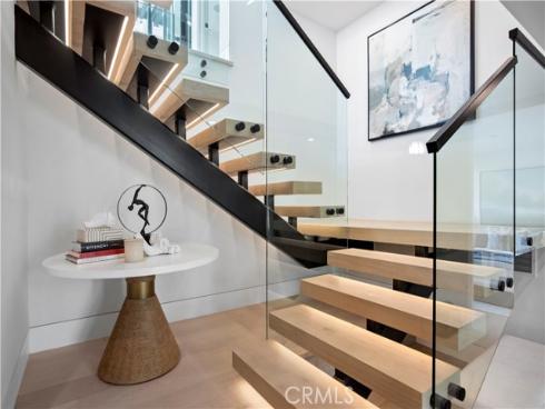 2501  Seaview Ave  , Corona del Mar, CA