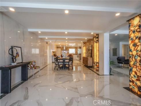 2525  Ocean  C-1  Boulevard, Corona del Mar, CA