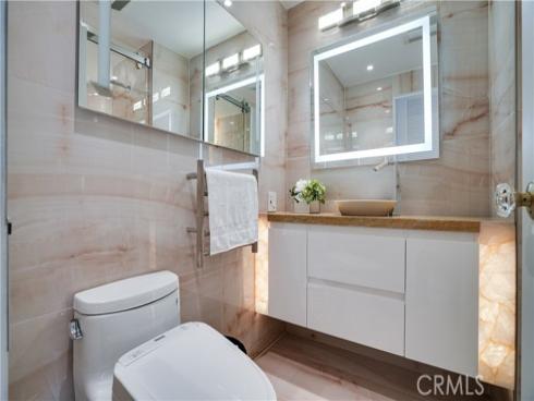 2525  Ocean  C-1  Boulevard, Corona del Mar, CA