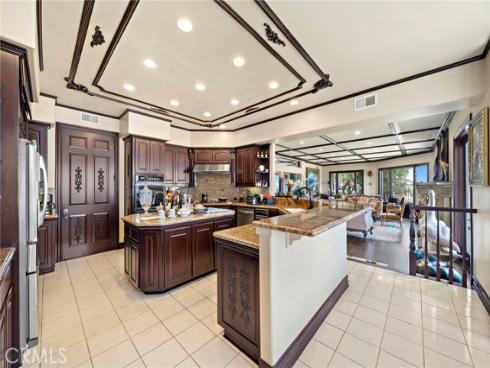 12 Rocky Point Road, Corona del Mar, CA