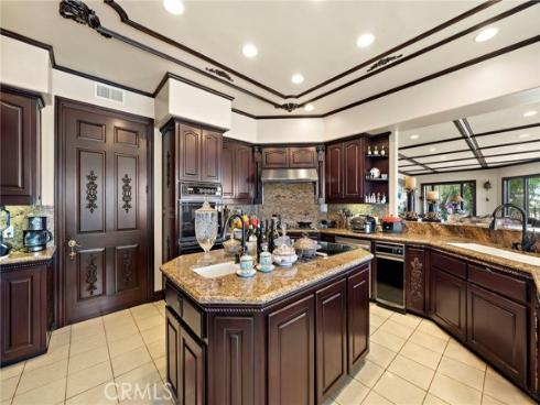 12 Rocky Point Road, Corona del Mar, CA