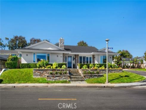 1120  Dolphin  , Corona del Mar, CA