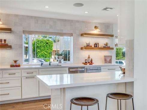 1120  Dolphin  , Corona del Mar, CA