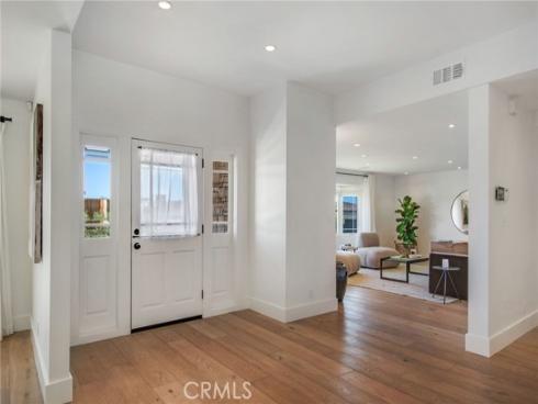 1120  Dolphin  , Corona del Mar, CA