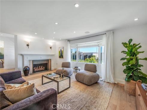 1120  Dolphin  , Corona del Mar, CA