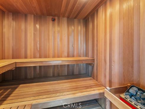 19  Harbor Pointe  , Corona del Mar, CA