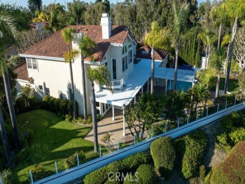 19  Harbor Pointe  , Corona del Mar, CA