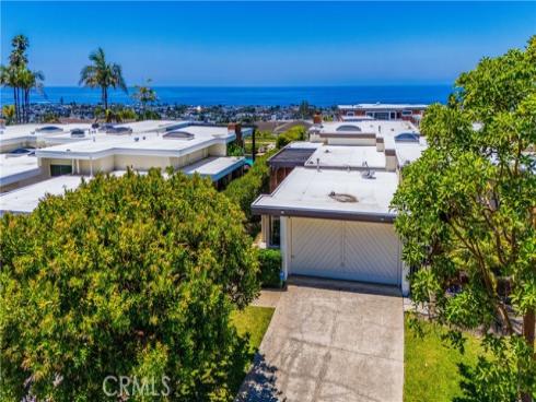 21  Beachcomber   Drive, Corona del Mar, CA