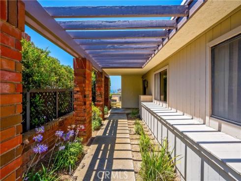 21  Beachcomber   Drive, Corona del Mar, CA
