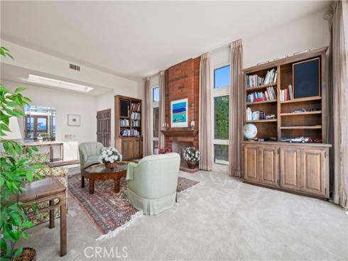 21  Beachcomber   Drive, Corona del Mar, CA