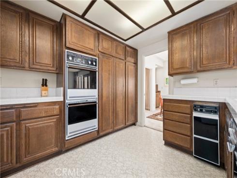 21  Beachcomber   Drive, Corona del Mar, CA