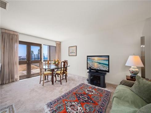 21  Beachcomber   Drive, Corona del Mar, CA