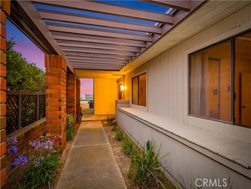 21  Beachcomber   Drive, Corona del Mar, CA