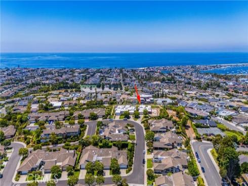 21  Beachcomber   Drive, Corona del Mar, CA