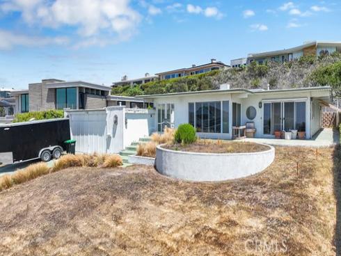 1106  Goldenrod   Avenue, Corona del Mar, CA