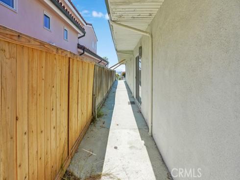 1106  Goldenrod   Avenue, Corona del Mar, CA