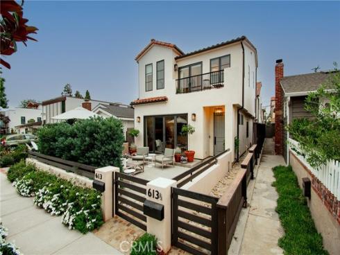 613  Larkspur   Avenue, Corona del Mar, CA