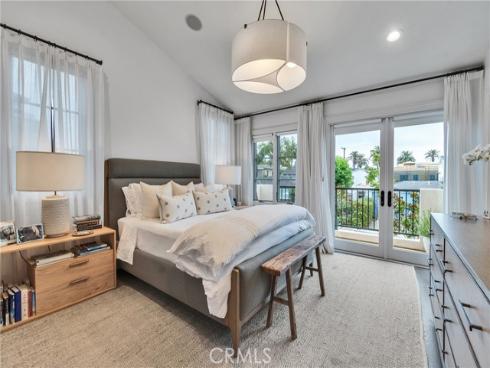 613  Larkspur   Avenue, Corona del Mar, CA