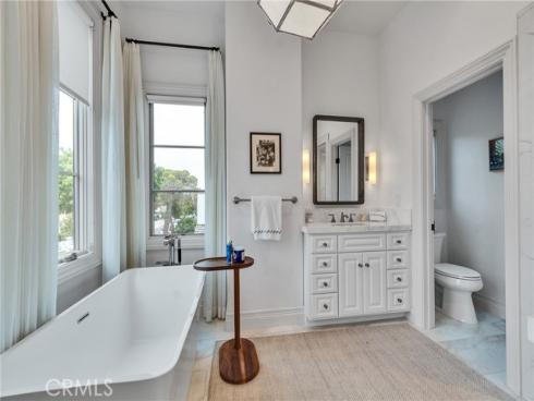 613  Larkspur   Avenue, Corona del Mar, CA