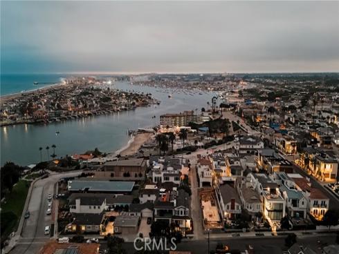 613  Larkspur   Avenue, Corona del Mar, CA