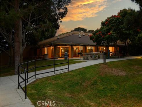 613  Larkspur   Avenue, Corona del Mar, CA