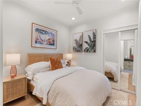 302 Carnation Avenue, Corona del Mar, CA