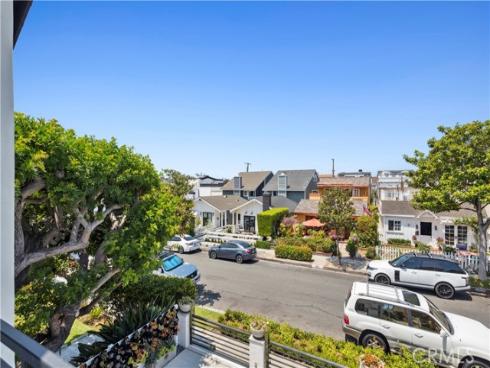 412  Poinsettia   Avenue, Corona del Mar, CA