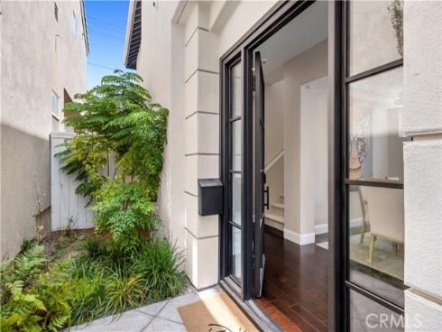 412  Poinsettia   Avenue, Corona del Mar, CA