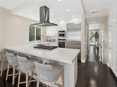 412  Poinsettia   Avenue, Corona del Mar, CA