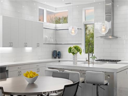 3731  5th   Avenue, Corona del Mar, CA