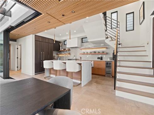 426  Marguerite  , Corona del Mar, CA