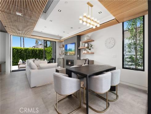 426  Marguerite  , Corona del Mar, CA