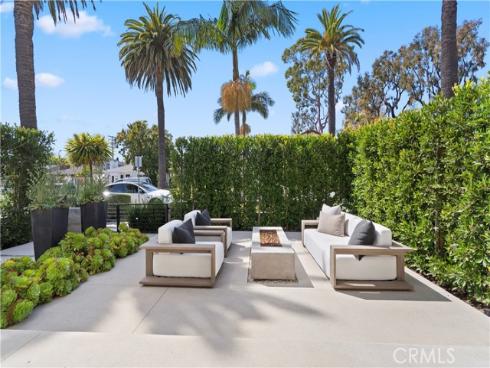 426  Marguerite  , Corona del Mar, CA