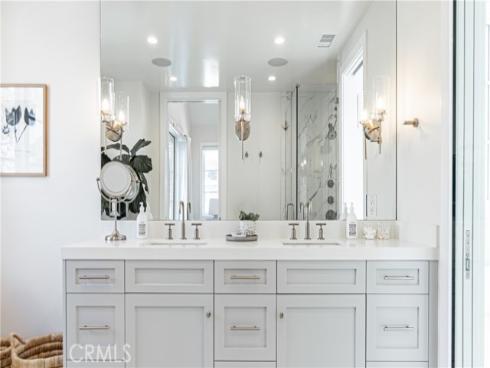 435  Fernleaf  1  Avenue, Corona del Mar, CA