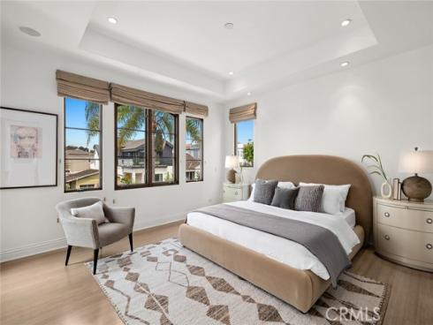 222  Orchid   Avenue, Corona del Mar, CA