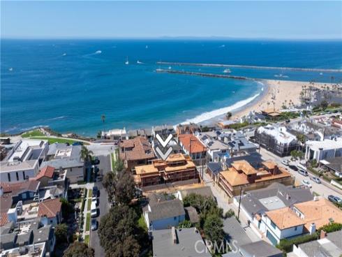 209  Narcissus   Avenue, Corona del Mar, CA