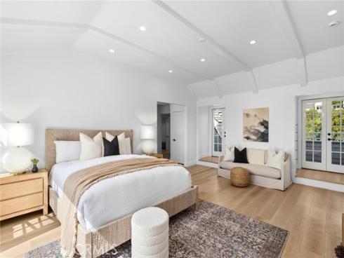 1927  Bayside   Drive, Corona del Mar, CA