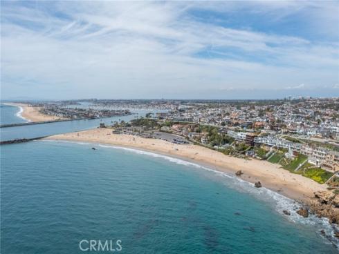 618  Iris  B  Avenue, Corona del Mar, CA