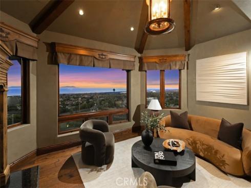 25  San Mateo   Way, Corona del Mar, CA