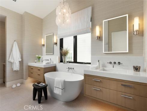 412 Heliotrope Avenue, Corona del Mar, CA