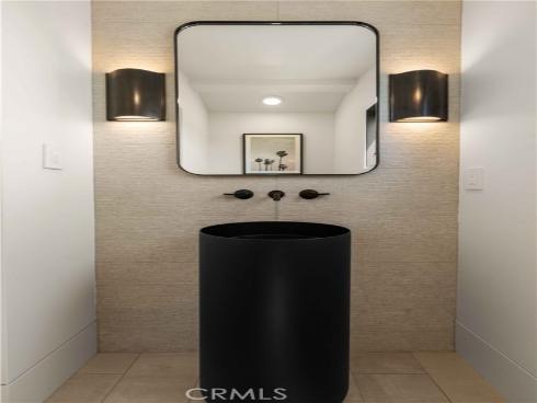 412 Heliotrope Avenue, Corona del Mar, CA