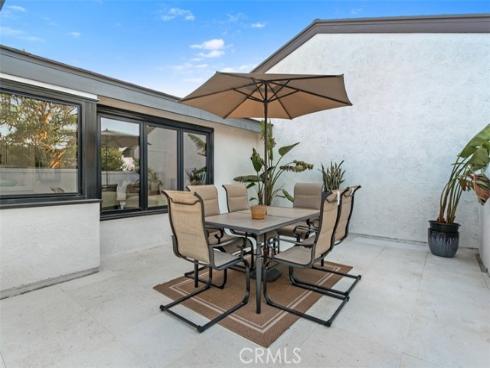 10  White Water   Drive, Corona del Mar, CA