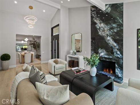 10  White Water   Drive, Corona del Mar, CA