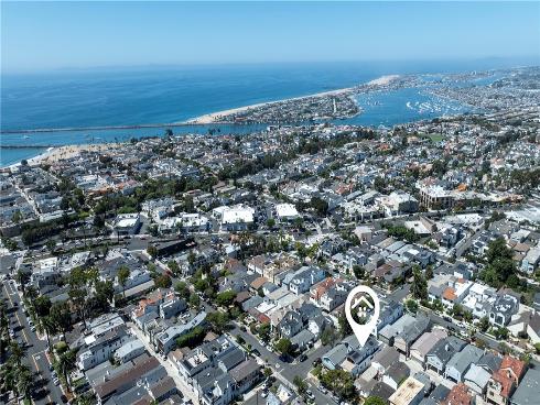 603  Larkspur  , Corona del Mar, CA