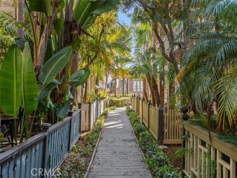 2548  Bungalow   Place, Corona del Mar, CA