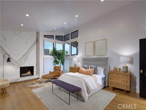333  Milford   Drive, Corona del Mar, CA