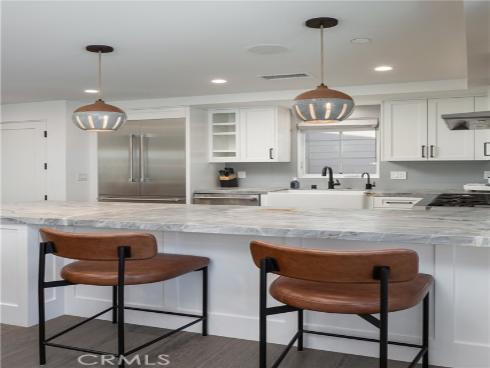 714  Iris   Avenue, Corona del Mar, CA